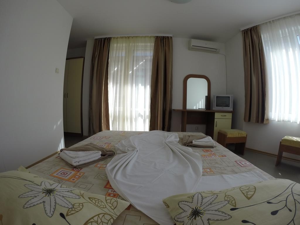 Hotel Filland Sozopol Rom bilde